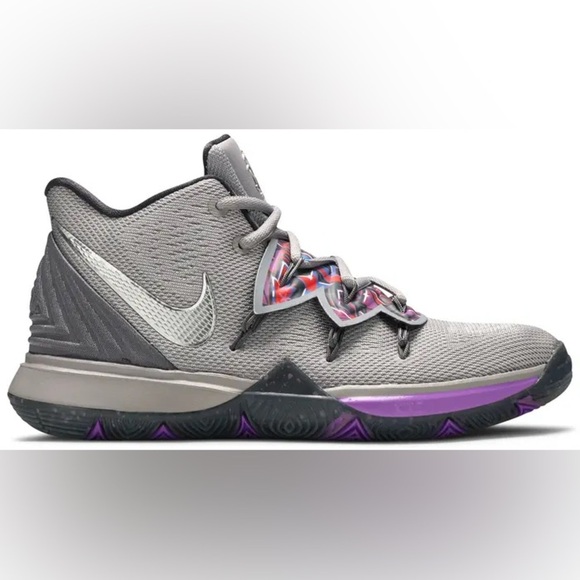 Nike Kyrie 5 Gray Graffiti (GS) - Picture 6 of 12